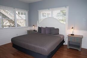 The Inn At Corolla Light