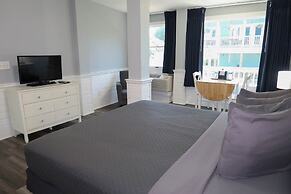 The Inn At Corolla Light