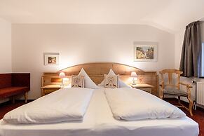 Hotel Sauerlacher Post