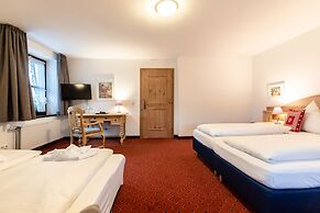 Hotel Sauerlacher Post