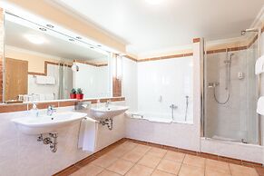 Hotel Sauerlacher Post