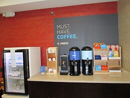 Holiday Inn Express Cloverdale - (Greencastle) by IHG