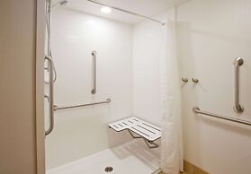 Hampton Inn Duluth Canal Park