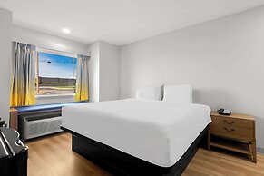 Microtel Inn & Suites by Wyndham Tulsa/Catoosa Route 66