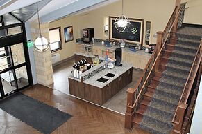 AmericInn by Wyndham Mankato Event Center