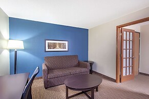 AmericInn by Wyndham Mankato Event Center