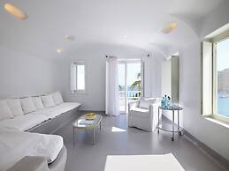Mykonos Blu, A Grecotel Resort To Live