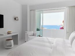 Mykonos Blu, A Grecotel Resort To Live