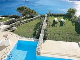 Mykonos Blu, A Grecotel Resort To Live
