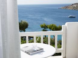 Mykonos Blu, A Grecotel Resort To Live