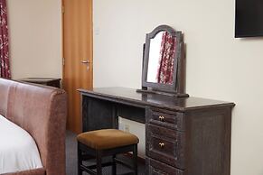 Farmhouse Innlodge by Greene King Inns