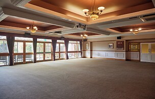 Farmhouse Innlodge by Greene King Inns