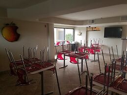 Infinity Inn & Suites