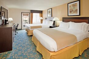 Holiday Inn Express Hotel & Suites Branson 76 Central, an IHG Hotel