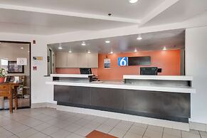 Motel 6 Brownsville, TX North