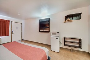 Motel 6 Brownsville, TX North