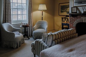 Master Builders House Hotel