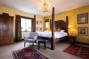 Master Builders House Hotel