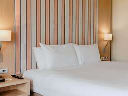 Mercure Gold Coast Resort