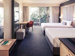 Mercure Gold Coast Resort