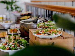 Mercure Gold Coast Resort