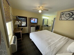 Days Inn by Wyndham Holladay