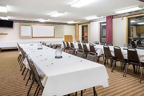 Ramada by Wyndham Strasburg Dover