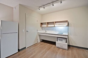 Extended Stay America Suites Miami Airport Blue Lagoon