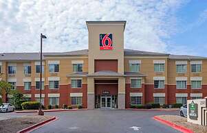 Studio 6 Extended Stay Memphis Airport TN