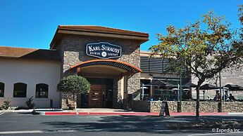 Grand Pacific Palisades