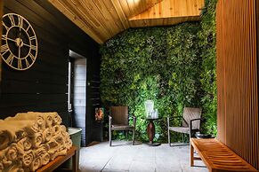Hazlewood Castle & Spa