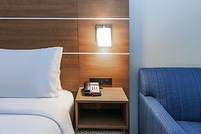 Holiday Inn Express & Suites Sulphur (Lake Charles) by IHG