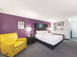 La Quinta Inn & Suites by Wyndham Austin Round Rock