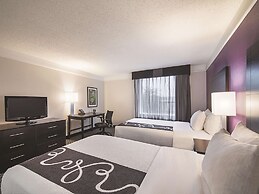 La Quinta Inn & Suites by Wyndham Austin Round Rock