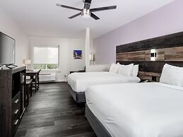 hom hotel + suites, Trademark Collection by Wyndham