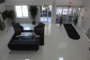 hom hotel + suites, Trademark Collection by Wyndham