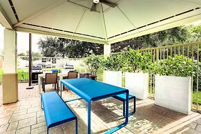 Sonesta Simply Suites Miami Airport Doral