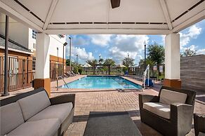 Sonesta Simply Suites Miami Airport Doral