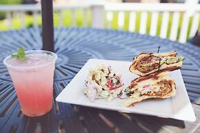 Inn at Bay Harbor, Autograph Collection