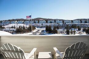Inn at Bay Harbor, Autograph Collection