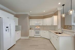 Inn at Bay Harbor, Autograph Collection