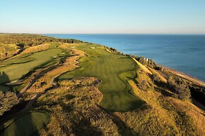 Inn at Bay Harbor, Autograph Collection