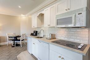 Inn at Bay Harbor, Autograph Collection