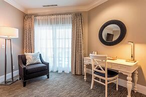 Inn at Bay Harbor, Autograph Collection