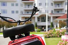 Inn at Bay Harbor, Autograph Collection