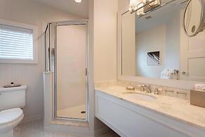 Inn at Bay Harbor, Autograph Collection