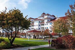 Inn at Bay Harbor, Autograph Collection