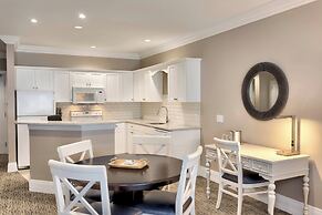 Inn at Bay Harbor, Autograph Collection