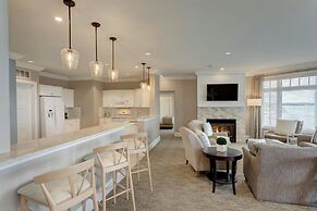 Inn at Bay Harbor, Autograph Collection