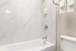 Quality Inn Grand Rapids South-Byron Center